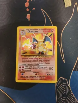 Charizard 4/102 Base Set Unlimited Holo Barely Lightly Played Pokemon TCG - Image 1