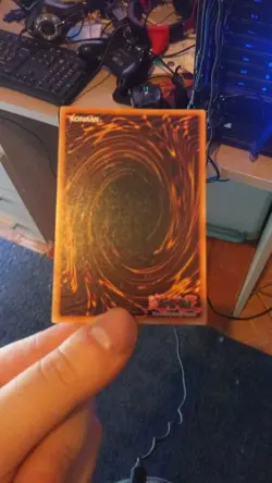 sale is a Yu-Gi-Oh! “Honest” Ghost Rare card from the Italian - Image 2