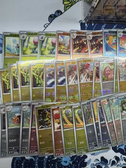 200 Japanese Reverse Holo Pokeball Pokemon Cards - Image 2