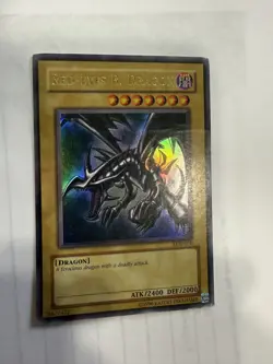 Yugioh Red Eyes Black Dragon LOB-070 Original Print HP-See crease in photos - Image 3
