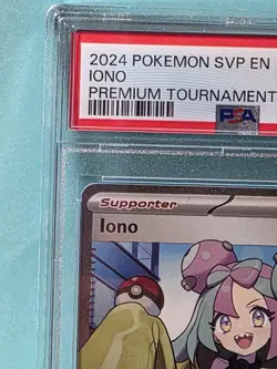 2024 POKEMON SVP EN-SV BLACK STAR PROMO IONO PREMIUM TOURNAMENT COLL IONO PSA 8 - Image 2