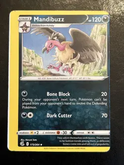 Pokemon TCG Mandibuzz 173/264 Fusion Strike Factory Error Miscut NM - Image 1