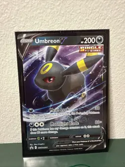 Umbreon V SWSH203 SWSH: Sword & Shield Promo Cards Holo - Image 1