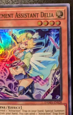 Amazement Assistant Delia DAMA-EN020 1st Ed. Super Rare Dawn Of Majesty Yu-Gi-Oh - Image 3
