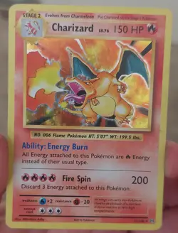 Pokemon Evolution Charizard, Charmeleon And Charmander 2016 Base Set - Image 2