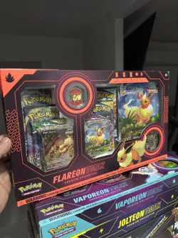 Pokemon Eeveelution Vmax Premium Collection Set of 3 Jolteon Flareon Vaporeon - Image 1