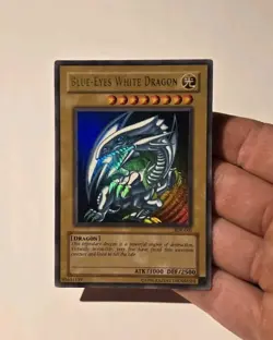 Blue-Eyes White Dragon SDK-001 Ultra Rare MP - Image 3