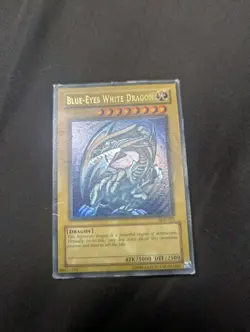 Blue-Eyes White Dragon SDK-001 Starter Deck Kaiba MP Yu-Gi-Oh - Image 1