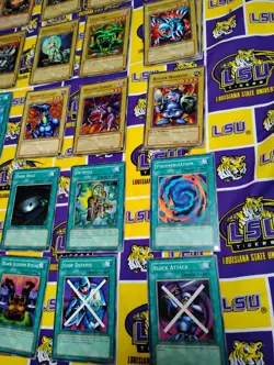 Vintage 1996 Yu-Gi-Oh! Lot of 20 Cards! LOT 4 - Image 2