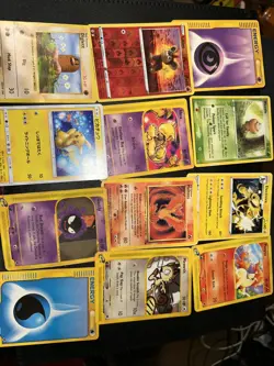 Pokemon TCG Card Lot WOTC Era Holos Reverse Holo Moltres Expedition Gastly Rares - Image 2