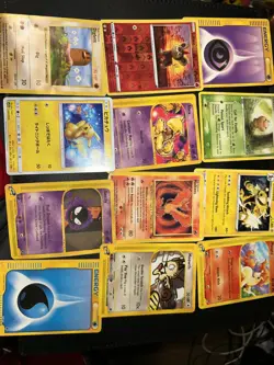 Pokemon TCG Card Lot WOTC Era Holos Reverse Holo Moltres Expedition Gastly Rares - Image 4