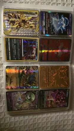Pokemon Cards 200 Lot Of Commons, Uncommon Gold Binder - Image 5
