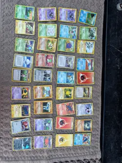 Pokemon 340 Pokemon TCG Trading Cards Collection Vintage lot as is - Image 3