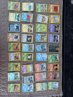 Pokemon 340 Pokemon TCG Trading Cards Collection Vintage lot as is - Image 4