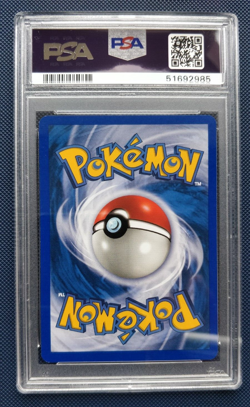 Pokemon Cards - Machamp 51/165 PSA 8 - Image 2