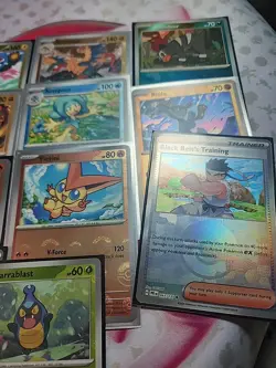 24 Pokeball Lot Pokemon Cards Black Bolt / White Flare / Prismatic - Image 3