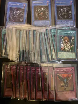 Yugioh Starter Deck Pegasus SDP Bulk Relinquished Graceful Charity Gryphon Wing - Image 1