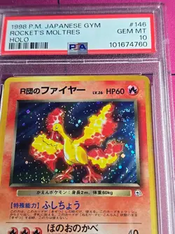 1998 Pokemon Japanese Gym Rockets Moltres Holo BIG SWIRL # 146 PSA 10 Gem Mint - Image 3
