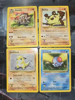 Legendary Collection 4 Card Lot Graveler, Mankey, Sandshrew, Tentacool Pokemon - Image 1