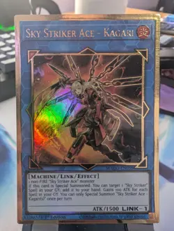 YuGiOh! Sky Striker Ace - Kagari MAGO-EN038 Gold Rare 1st Ed - Image 1