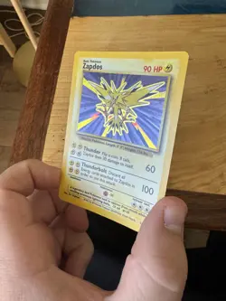 Pokemon TCG Zapdos Holo Rare Base Set 16/102 WOTC Vintage 1999 - Image 3