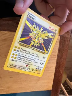 Pokemon TCG Zapdos Holo Rare Base Set 16/102 WOTC Vintage 1999 - Image 4