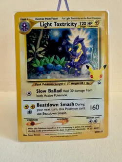 Light Toxtricity SWSH137 SWSH: Sword & Shield Promo Cards Holo - Image 1