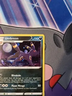 Umbreon - Black Star Promo SWSH129 Holo - Pokemon Card - Image 4