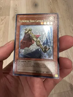 Yugioh Misprint Name Shift Elemental Hero Captain Gold Ultimate Rare 1st Ed MP - Image 3