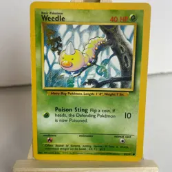 Weedle 69/102 Base Set Unlimited Common Pokemon Light Play+ - Image 1