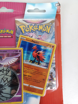 Pokemon TCG: Moltres Articuno Zapdos Cards with 2 Booster Packs & Coin - Image 4