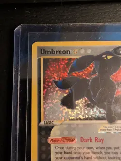 Pokemon Umbreon Gold Star 17/17 Celebrations 25th Anniversary Edition - Image 2