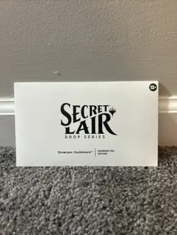 Showcase: Duskmourn secret lair FOIL english mtg magic the gathering IN HAND - Image 2