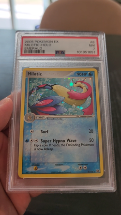 MILOTIC - HOLO EMERALD - PSA 7 - 2005 Pokemon Ex #8 - Image 2