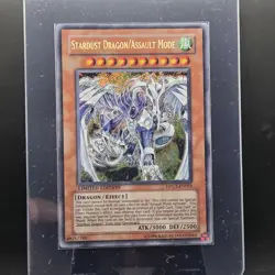 Yugioh Stardust Dragon/Assault Mode DPCT-EN003 Ultra Rare Limited Edition Lp - Image 3