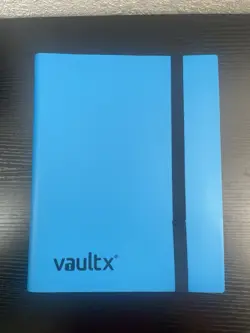 Vault X 9-Pocket Strap Binder Blue 20 Pages 360 Cards Side Loading - Used - Image 1