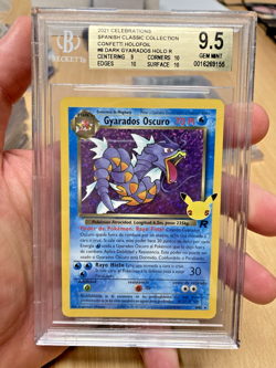 ~ESP~ SPANISH BGS 9.5 Gyarados Oscuro Celebrations Pokemon Card - Image 1