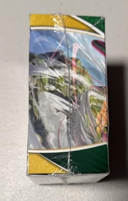 Pokemon TCG - Sword & Shield Evolving Skies - Build & Battle Box - SEALED - Image 4