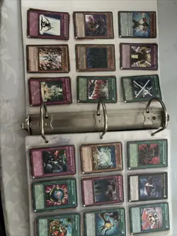 🔥🔥🔥🔥Yugioh Binder Lot Of Cards - Image 2