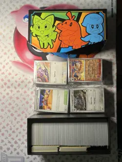 Pokemon Scarlet & Violet Era 1000+ Bulk Lot Common/Uncommon/Rare/Reverse/Holo NM - Image 1