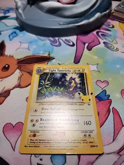 Light Toxtricity SWSH137 SWSH: Sword & Shield Promo Cards Holo -1 - Image 2