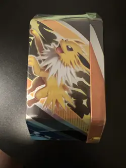 Pokemon Eevee Evolutions Tin (Jolteon V) New Sealed TCG - Image 4
