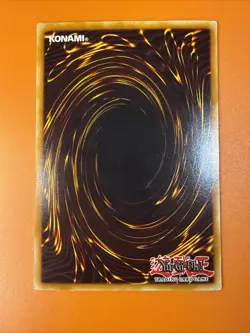YuGiOh! Secret Rare Magnet Warriors Alpha, Beta, Gamma The Duelists of the Roses - Image 5