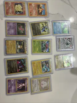 Pokemon Lot Of Random Cards Mixed - Image 1