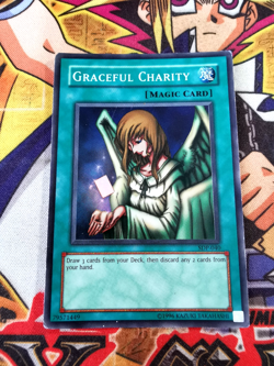 Graceful Charity sdp-040 Unltd Ed (HP) Super Rare Yu-Gi-Oh! - Image 1