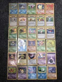 Pokemon Vintage Cards Fossil, Jungle, team rocket and Base 31 cards in total - Image 1