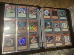 Random Card Bundle Lot Yugioh, Pokemon, One Piece, Magic The Gathering - Image 2