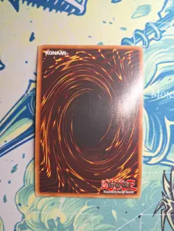 Yu-Gi-Oh! Dark Magician SDY-006 (LP) INSANE HOLO BLEED Misprint - Image 3