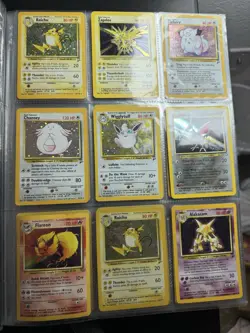 Vintage Pokemon 29 Card Holo Lot Flareon Raichu Alakazam HP-LP - Image 1
