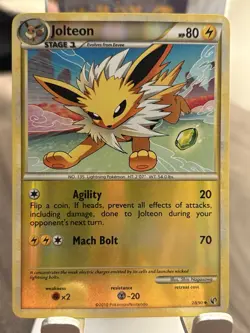 Jolteon Reverse Holo HS Undaunted 28/90 Pokemon Card - Image 1